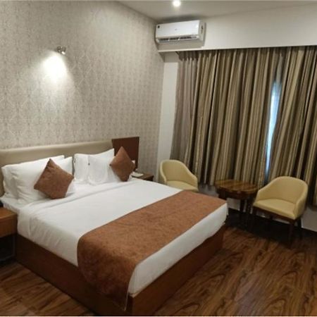 Shri Aprameya Resort Harohalli  エクステリア 写真